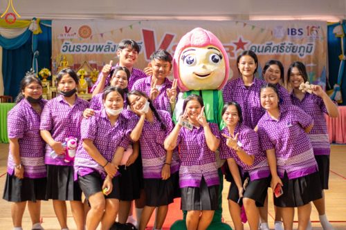 ภาพ No.102705:วันรวมพลังเด็กดี V-Star คนดีศรีชัยภูมิ จังหวัดชัยภูมิ ณ วัดไพรีพินาศ อ.เมือง จ.ชัยภูมิ วันที่ 1 ธันวาคม พ.ศ. 2566