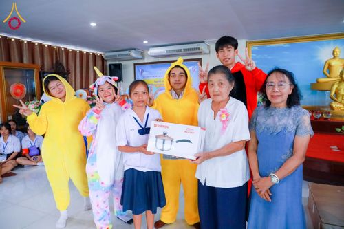 ภาพ No.183074:วันรวมพลังเยาวชนไทยรวมใจทำความดี จังหวัดกำแพงเพชร วันศุกร์ที่​ 29 พฤศจิกายน พ.ศ. 2567 ณ ศูนย์​ปฏิบัติธรรมกำแพงเพชร ในอุปถัมภ์พระพรหมวชิรปัญญาจารย์  จ.กำแพงเพชร