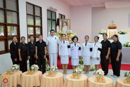 ภาพ No.262512:วันที่ 30 ตุลาคม พ.ศ. 2568 พสกนิกรอำเภอคลองหลวง จัดพิธีบำเพ็ญกุศลสัตตมวาร ถวายพระราชกุศลแด่สมเด็จพระพันปีหลวง ณ วัดพระธรรมกาย