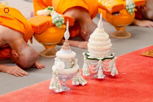 ภาพ No.223772:วันอาทิตย์ที่ 11 พฤษภาคม พ.ศ. 2568 พิธีอุปสมบทสามเณรเปรียญธรรมอุปสมบทอุทิศชีวิต 9 รูป อุบาสก 1 ท่าน ณ อุโบสถพระไตรปิฏกวัดพระธรรมกาย