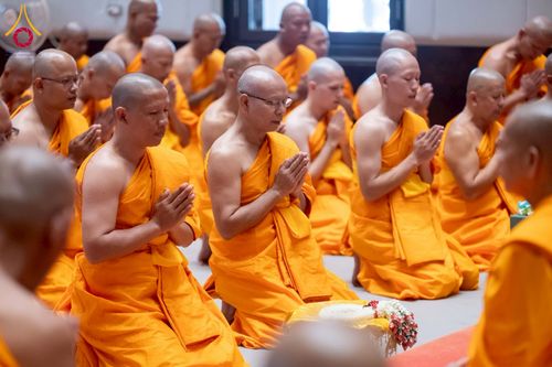 ภาพ No.277760:วันเสาร์ที่ 6 ธันวาคม พ.ศ. 2568 พิธีบรรพชาอุปสมบทและพิธีถวายบาตร โครงการอุปสมบทบูชาธรรมมหาปูชนียาจารย์ ประจำปี พ.ศ.2568 โครงการบวชพระนานาชาติ AEC และ WAB รุ่น CEO (นักบริหาร) รุ่นที่ 5 ณ มหาธรรมกายเจดีย์ วัดพระธรรมกาย