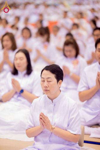 ภาพ No.277173:วันอาทิตย์ที่ 7 ธันวาคม พ.ศ. 2568 พิธีบูชาข้าวพระ ณ สภาธรรมกายสากล วัดพระธรรมกาย