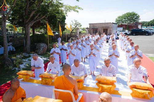 ภาพ No.148320:พิธีปฐมอุปสมบท สมโภชอุโบสถ บูชาธรรม 80 ปี หลวงพ่อธัมมชโย  วันอาทิตย์ที่ 11 สิงหาคม พ.ศ. 2567 วัดพระธรรมกายโทชิหงิ ประเทศญี่ปุ่น