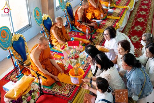 ภาพ No.205217:พิธีทอดผ้าป่าทำนุบำรุงศาสนสถาน ณ วัดบางขัน ตำบลคลองหนึ่ง อำเภอคลองหลวง จังหวัดปทุมธานี ในโครงการธรรมยาตรา กตัญญูบูชา มหาปูชนียาจารย์ พระมงคลเทพมุนี(สด จนฺทสโร) พระผู้ปราบมาร อนุสรณ์สถาน 7 แห่ง ปีที่ 13 วันที่ 30 มกราคม พ.ศ. 2568