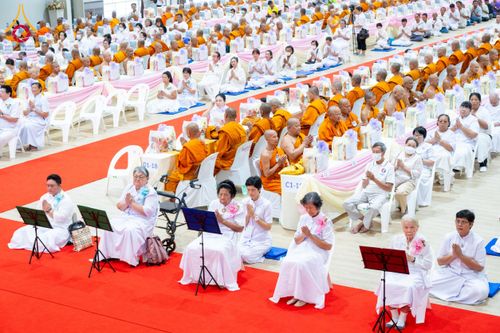 ภาพ No.149462:พิธีทักษิณานุปทานแด่บรรพชนตระกูลผ่องสวัสดิ์ และหมู่ญาติที่ล่วงลับไปแล้ว ประจำปี ครั้งที่ 19 วันพฤหัสบดีที่ 22 สิงหาคม พ.ศ. 2567 ณ พระมหาเจดีย์ทัตตชีโว ศูนย์อบรมเยาวชนกาญจนบุรี