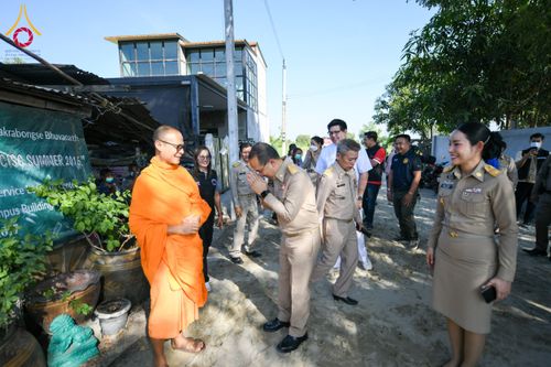 ภาพ No.201959:ผู้ว่าปทุมฯ มอบแนวทางการขับเคลื่อนพัฒนาจังหวัดฯ แก่หัวหน้าส่วนราชการ ผู้บริหารท้องถิ่น กำนัน ผู้ใหญ่บ้าน อ.คลองหลวง วันอังคารที่ 21 มกราคม พ.ศ. 2568