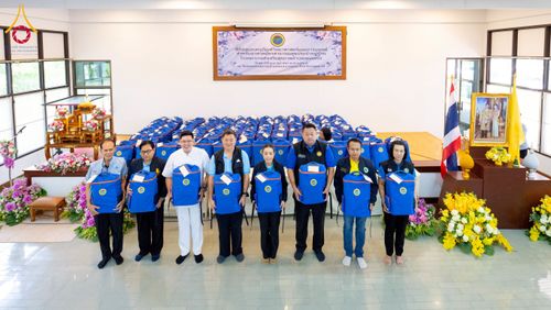 ภาพ No.259731:วันที่ 24 ตุลาคม พ.ศ. 2568 รพ.สต.คลองหนึ่ง อ.คลองหลวง สังกัด อบจ.ปทุมธานี จัดประชุมและมอบครุภัณฑ์ทางการแพทย์ เสริมพลัง อสม. ขับเคลื่อนสุขภาพชุมชนอย่างยั่งยืน ณ วัดพระธรรมกาย