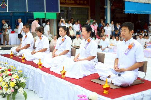 ภาพ No.245281:วันอาทิตย์ที่ 14 กันยายน พ.ศ. 2568 ตักบาตรพระ 555 รูป มหากุศล  น้อมถวายเป็นพุทธบูชา ณ หอนาฬิกาเบตง อ.เบตง จ.ยะลา