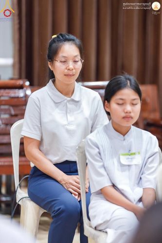 ภาพ No.152110:โครงการอบรมอุบาสก อุบาสิกาแก้ว ตัวแทนทอดกฐิน 30,000 วัด ทั่วไทย ระหว่างวันที่ 6-8 กันยายน พ.ศ. 2567 ณ ศูนย์อบรมเยาวชนกาญจนบุรี