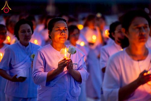 ภาพ No.224246:วันที่ 3-5 พฤษภาคม พ.ศ. 2568  กิจวัตร-กิจกรรมโครงการปฏิบัติธรรมอบรมศีลธรรม “บวชอุบาสิกาแก้ว” ถวายเป็นพระราชกุศล แด่พระบาทสมเด็จพระเจ้าอยู่หัว เนื่องในโอกาสมหามงคล “วันฉัตรมงคล” ณ วัดพระธรรมกาย อ.คลองหลวง จ.ปทุมธานี