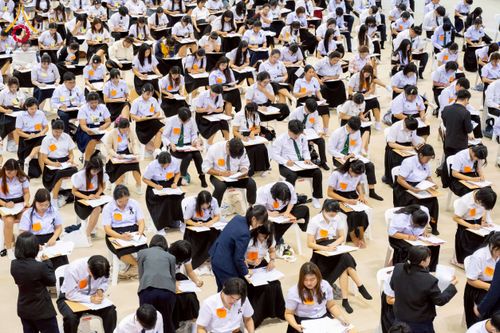 ภาพ No.273329:วันที่ 23 พฤศจิกายน พ.ศ. 2568 การสอบตอบปัญหาธรรมะ ทางก้าวหน้า "ระดับอุดมศึกษา" ณ ห้องแก้วสารพัดนึก 1 สภาธรรมกายสากล วัดพระธรรมกาย จ.ปทุมธานี