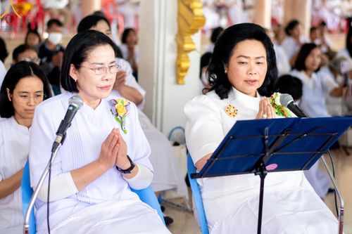 ภาพ No.200526:พิธีทอดผ้าป่าทำนุบำรุงศาสนสถาน ณ วัดรางกำหยาด ตำบลบางภาษี อำเภอบางเลน จังหวัดนครปฐม ในโครงการธรรมยาตรา กตัญญูบูชา มหาปูชนียาจารย์ พระมงคลเทพมุนี(สด จนฺทสโร) พระผู้ปราบมาร อนุสรณ์สถาน 7 แห่ง ปีที่ 13 วันที่ 22 มกราคม พ.ศ. 2568