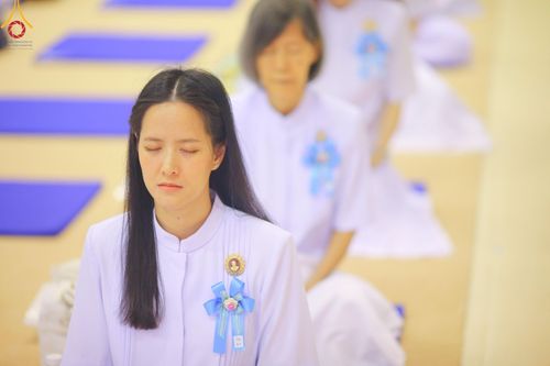 ภาพ No.154304:พิธีบูชาครูผู้ค้นพบวิชชาธรรมกาย ณ สภาธรรมกายสากล วัดพระธรรมกาย วันอังคารที่ 17 กันยายน พ.ศ. 2567