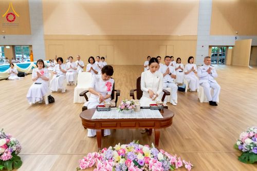 ภาพ No.232545:วันอาทิตย์ที่ 6 กรกฏาคม พ.ศ. 2568 พิธีมุทิตาสักการะพระครูสัญญาบัตร ปีพุทธศักราช 2568 ณ ห้องแก้วสารพัดนึก2 สภาธรรมกายสากล วัดพระธรรมกาย