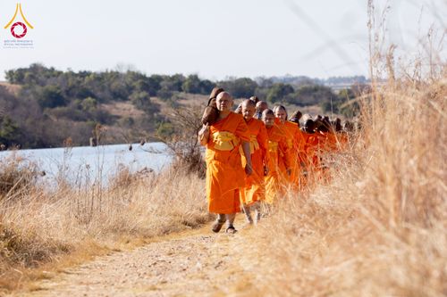 ภาพ No.232872:วันที่ 1 กรกฏาคม พ.ศ. 2568 Dhammayatra in South Africa 2025 ธรรมยาตราแอฟริกาใต้ — เส้นทางแห่งสติ สมาธิ และปัญญา ธรรมทายาทที่ได้อบรมโครงการบรรพชาอุปสมบทหมู่ครั้งที่ 2 ณ วัดพระธรรมกายโจฮันเนสเบิร์ก ประเทศแอฟริกาใต้