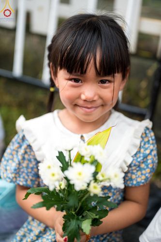 ภาพ No.128229:พิธีอัญเชิญพระบรมสารีริกธาตุ " ใจกลางเมืองนครหาดใหญ่ " เพื่อประดิษฐาน ณ มหารัตนเจดีย์สิริปทุมสวรรค์ (เจดีย์อริยพุทธะ 5 พระองค์) ศูนย์ปฏิบัติธรรมภาคใต้ อ.บางกล่ำ จ.สงขลา  วันที่ 9 มีนาคม พ.ศ.2567 (ชุดที่ 1)