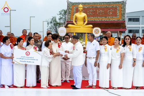 ภาพ No.284674:วันอาทิตย์ที่ 14 ธันวาคม พ.ศ.2568  พิธีทำบุญเมืองสุราษฎร์ธานี 110ปี และพิธีตักบาตรพระสงฆ์ 1,110 รูป  ณ บริเวณริมน้ำวัดกลาง (เก่า) ถนนบ้านดอน ตำบลตลาดใหม่ อำเภอเมือง จังหวัดสุราษฎร์ธานี