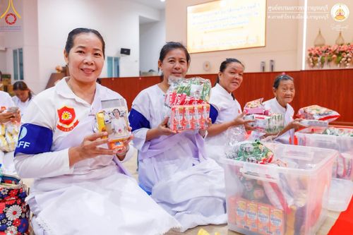 ภาพ No.152264:โครงการอบรมอุบาสก อุบาสิกาแก้ว ตัวแทนทอดกฐิน 30,000 วัด ทั่วไทย ระหว่างวันที่ 6-8 กันยายน พ.ศ. 2567 ณ ศูนย์อบรมเยาวชนกาญจนบุรี