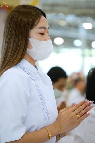 ภาพ No.139251:พิธีตักบาตร , พิธีบูชาข้าวพระ ณ ห้องแก้วสารพัด 1 สภาธรรมกายสากล วัดพระธรรมกาย วันอาทิตย์ต้นเดือนที่ 2 มิถุนายน พ.ศ. 2567