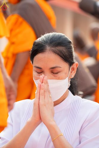 ภาพ No.110574:พิธีต้อนรับพระธรรมยาตรา ในโครงการธรรมยาตรากตัญญูบูชา มหาปูชนียาจารย์ พระมงคลเทพมุนี(สด จนฺทสโร) พระผู้ปราบมาร อนุสรณ์สถาน 7 แห่ง ปีที่ 12 วันที่ 11 มกราคม พ.ศ. 2567 ณ อนุสรณ์สถานลำดับที่ 3 สถานที่เกิดใหม่ในเพศสมณะ วัดสองพี่น้อง จ.สุพรรณบุรี