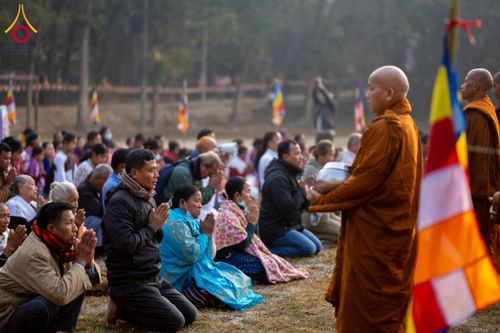 ภาพ No.131159:Photo Story ปฐมบรรพชาชาวพุทธมาร์มา Episode 4/5 วันที่ 13 กุมภาพันธ์พ.ศ. 2567 ณ วัดธัมจักร อรัญกุฏิ บังกลาเทศ