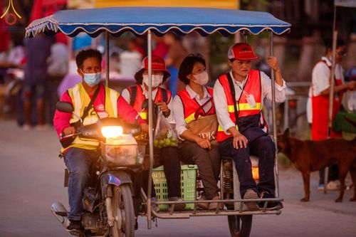 ภาพ No.111792:V.10 เก่งกล้า การเตรียมงาน เก็บงาน การรับบุญของเจ้าหน้าที่หน่วยงานต่างๆ เพื่อโครงการธรรมยาตรา กตัญญูบูชามหาปูชนียาจารย์ พระมงคลเทพมุนี (สด จนฺทสโร) พระผู้ปราบมาร อนุสรณ์สถาน 7 แห่ง ปีที่ 12 ระหว่างวันที่ 2 - 31 มกราคม พ.ศ.2567