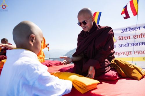 ภาพ No.80339:โครงการบรรพชาสามเณรภาคฤดูร้อน 100 รูป   ณ วัดมาศคันธะพุทธวิหาร เมืองลลิตปูร ประเทศเนปาล   ระหว่างวันที่ 5-15 เมษายน พ.ศ. 2566