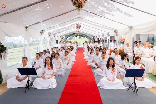 ภาพ No.286123:วันที่ 13 กรกฎาคม พ.ศ. 2568  พิธีทอดผ้าป่าฉลอง 13 ปี  วัดพระธรรมกายสวิตเซอร์แลนด์