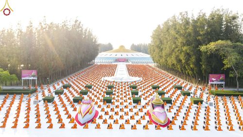 ภาพ No.68272:พุทธบุตรธรรมยาตรา ปฏิบัติธรรมและบันทึกภาพประวัติศาสตร์ ในโครงการธรรมยาตรา เส้นทางพระผู้ปราบมาร ปีที่ 11 ณ วัดพระธรรมกาย จ.ปทุมธานี วันที่ 22 ธันวาคม พ.ศ. 2565