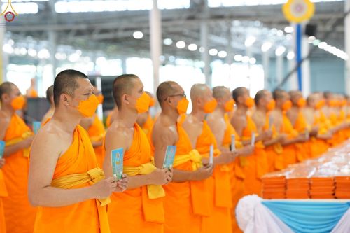 ภาพ No.65398:พิธีรับมอบต้นสมบัติจักรพรรดิ เพื่องานเผยแผ่พระพุทธศาสนาวิชชาธรรมกายไปทั่วโลก แด่ศูนย์ส่งเสริมศีลธรรมทั่วโลก 221 แห่ง ในวันอาทิตย์ต้นเดือนที่ 4 ธันวาคม พ.ศ. 2565 ณ วัดพระธรรมกาย จ.ปทุมธานี