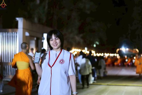 ภาพ No.300676:ภาพเบื้องหลังอาสาสมัครรวมใจ ชุดที่ 3 ในโครงการธรรมยาตรา กตัญญูบูชา มหาปูชนียาจารย์ พระมงคลเทพมุนี(สด จนฺทสโร) พระผู้ปราบมาร อนุสรณ์สถาน 7 แห่ง ปีที่ 14