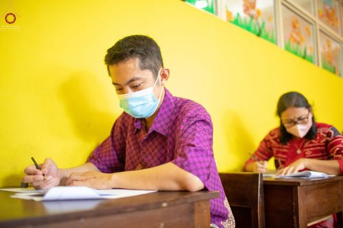 ภาพ No.64977:โครงการตอบปัญหาธรรมะทางก้าวหน้า IMEC (International Morals and Ethics Contest) ครั้งที่ 40 ในวันที่ 19  20 พฤศจิกายน พ.ศ. 2565 ณ สนามสอบโรงเรียน Sekolah Bodhi Dharma เขตบาตัม ประเทศอินโดนีเซีย