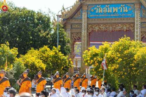 ภาพ No.106124:พิธีต้อนรับพระธรรมยาตรา ชุด 2 ในโครงการธรรมยาตรากตัญญูบูชา มหาปูชนียาจารย์  พระมงคลเทพมุนี(สด จนฺทสโร) พระผู้ปราบมาร  อนุสรณ์สถาน 7 แห่ง ปีที่ 12  วันที่ 3 มกราคม พ.ศ. 2567  ณ อนุสรณ์สถานโลตัสแลนด์ จ.สุพรรณบุรี