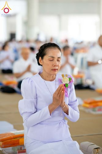 ภาพ No.326697:วันที่ 1 พฤษภาคม พ.ศ.2569 พิธีบุพเปตพลี ครั้งที่ 181 ร่วมอุทิศบุญแด่หมู่ญาติที่ล่วงลับไปแล้ว และสืบทอดอายุพระพุทธศาสนา ณ หอฉันคุณยายอาจารย์ฯ วัดพระธรรมกาย