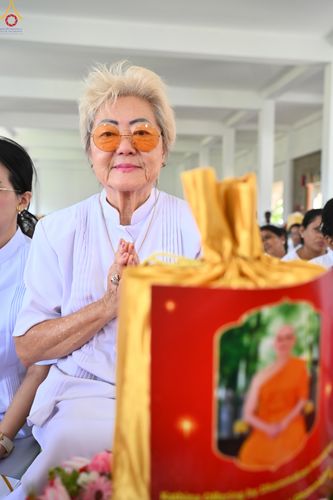 ภาพ No.284326:วันที่ 28 ตุลาคม พ.ศ.2568 กฐินสมทบต่างประเทศ โดยคณะศิษยานุศิษย์ บูชาธรรม 81 ปี หลวงพ่อธัมมชโย ณ วัดศรีสุคตาราม บาลังโกด้า ศรีลังกา