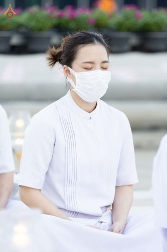 ภาพ No.81758:พิธีจุดวิสาขประทีปและเวียนประทักษิณ เนื่องในวันวิสาขบูชา วันเสาร์ที่ 3 มิถุนายน 2566 ณ ลานธรรมพระมหาธรรมกายเจดีย์ วัดพระธรรมกาย จ.ปทุมธานี