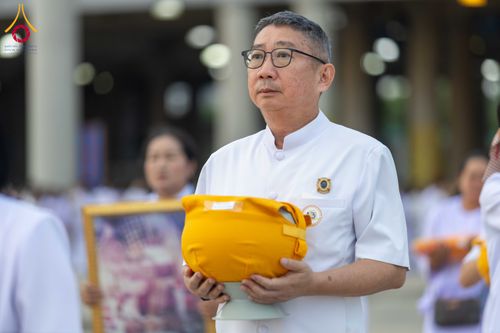 ภาพ No.341469:วันเสาร์ที่ 25 กรกฎาคม พ.ศ. 2569 พิธีเวียนประทักษิณ พิธีวันทาเจดีย์  โครงการอุปสมบทหมู่ รุ่นเข้าพรรษา ปี พ.ศ.2569 โครงการบวชพระนานาชาติ AEC และ WAB รุ่นที่ 10 ณ โบสถ์พระไตรปิฎก วัดพระธรรมกาย จ.ปทุมธานี