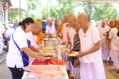 ภาพ No.285598:วันที่ 26-30  พฤศจิกายน พ.ศ. 2568  กิจกรรมสวดมนต์ นั่งสมาธิ ฟังธรรม ของนาคธรรมทายาท ในโครงการบวชบูชาธรรมมหาปูชนียาจารย์  ณ ศูนย์ปฏิบัติธรรมบุรีรัมย์ จ.บุรีรัมย์