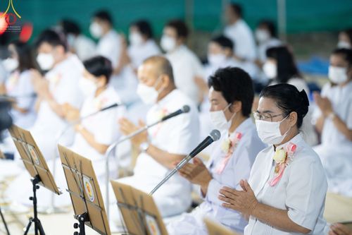 ภาพ No.69976:พิธีถวายภัตตาหารเป็นสังฆทาน แด่คณะพระธรรมยาตราฯ ในโครงการธรรมยาตราฯ ปีที่ 11 ณ อนุสรณ์สถานมหาวิหารพระมงคลเทพมุนี อ.สองพี่น้อง จ.สุพรรณบุรี วันที่ 10 มกราคม พ.ศ. 2566