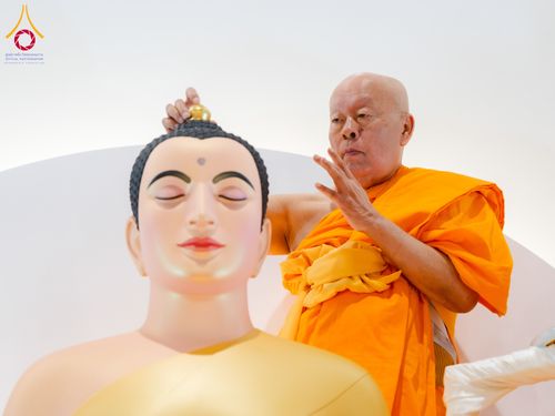 ภาพ No.329700:วันที่ 16 พฤษภาคม พ.ศ.2569 พิธีประดิษฐานพระประธาน และบรรจุพระบรมสารีริกธาตุ เนเธอร์เเลนด์