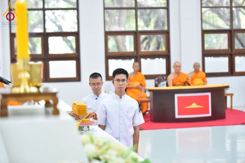 ภาพ No.280705:วันศุกร์ที่ 12 ธันวาคม พ.ศ.2568 พิธีบำเพ็ญกุศลปัญญาสมวาร (50 วัน) อุทิศถวายพระราชกุศลแด่ “พระพันปีหลวง” ณ วัดพระธรรมกาย