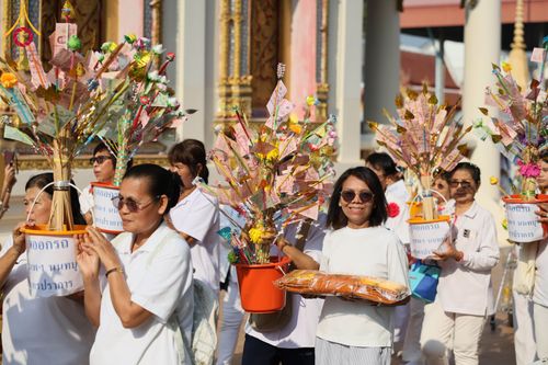 ภาพ No.296470:วันที่ 16 มกราคม พ.ศ. 2569 พิธีทอดผ้าป่าทำนุบำรุงศาสนสถาน ณ วัดสิงห์ ต.บางคูเวียง อ.บางกรวย จ.นนทบุรี อนุสรณ์สถานลำดับที่ 4 สถานที่เกิดด้วยกายธรรม ในโครงการธรรมยาตรา กตัญญูบูชา มหาปูชนียาจารย์ พระมงคลเทพมุนี(สด จนฺทสโร) พระผู้ปราบมาร อนุสรณ์สถาน 7 แห่ง ป