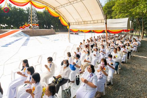 ภาพ No.285758:วันพุธที่ 10 ธันวาคม พ.ศ.2568  พิธีตอกเสาเข็มมงคลต้นสุดท้าย รองรับองค์พระเจดีย์เพื่อสร้างสันติภาพโลก ณ ศูนย์ปฏิบัติธรรมและศูนย์อบรมเยาวชน ชัยนาท