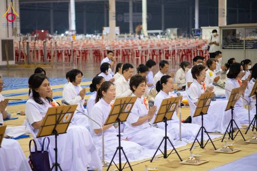 ภาพ No.303863:วันที่ 28 มกราคม พ.ศ. 2569 พิธีถวายภัตตาหารเป็นสังฆทาน แด่พระธรรมยาตรา ณ วัดพระธรรมกาย  จังหวัดปทุมธานี ในโครงการธรรมยาตรา กตัญญูบูชา มหาปูชนียาจารย์ พระมงคลเทพมุนี(สด จนฺทสโร) พระผู้ปราบมาร อนุสรณ์สถาน 7 แห่ง ปีที่ 14