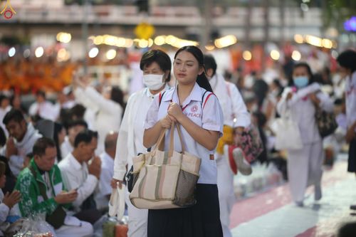 ภาพ No.282476:วันที่ 19 -20 ธันวาคม พ.ศ.2568 เบื้องหลังความสำเร็จ ของการจัดงานตักบาตร พระ 10,000 รูป Skywalk กาญจนบุรี