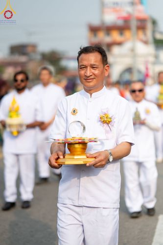 ภาพ No.317060:วันเสาร์ที่ 28 มีนาคม พ.ศ.2569 ธรรมยาตราจาริก ณ ซุ้มประตูลุมพินีเกต(Lumbini Gate) ประเทศเนปาล