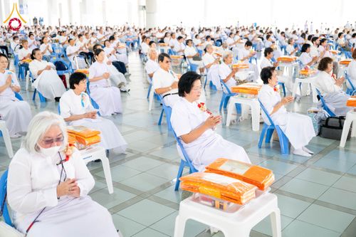 ภาพ No.346113:วันที่ 28 สิงหาคม พ.ศ.2569 พิธีบุพเปตพลี ครั้งที่ 186 ร่วมอุทิศส่วนกุศล แด่หมู่ญาติผู้ล่วงลับไปแล้ว และเป็นปัจจัยสนับสนุน การเผยแผ่พระพุทธศาสนา ณ หอฉันคุณยายอาจารย์ วัดพระธรรมกาย