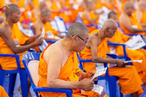 ภาพ No.315218:​วันอาทิตย์ที่ 22 มีนาคม พ.ศ.2569 สามเณรธรรมทายาทเนปาล 500 รูป ฟังธรรม สวดมนต์ ปฏิบัติธรรมร่วมกัน  ณ International Assembly and Meditation Hall Lumbini