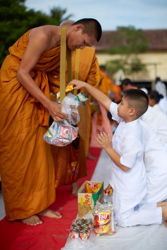 ภาพ No.2287:ภาพตักบาตรบ้านแป้ง