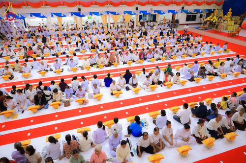 ภาพ No.281151:วันที่ 4 ธันวาคม พ.ศ. 2568 พิธีบรรพชาสามเณร ในโครงการบวชบูชาธรรมมหาปูชนียาจารย์  ณ วัดกลางพระอารามหลวง จังหวัดบุรีรัมย์